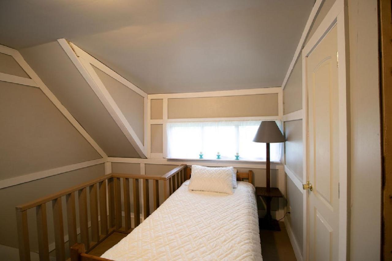 Downtown 2 Bedroom Cottage, Sleeps 6, Walking Distance To Honeywell, Downtown Restaurants, Shopping Wabash 외부 사진